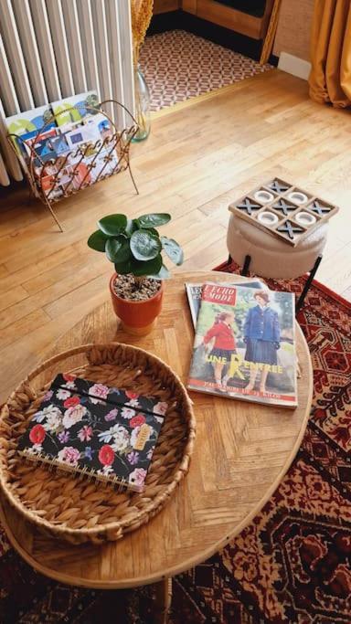 Studio 2 Pers Aux Inspirations 60S ชาลง-ซูร์-ซอน ภายนอก รูปภาพ