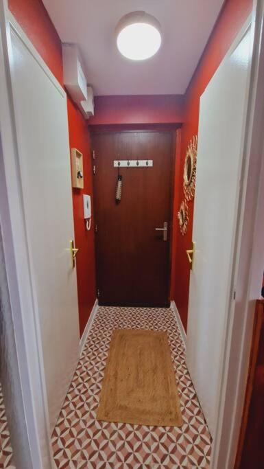 Studio 2 Pers Aux Inspirations 60S ชาลง-ซูร์-ซอน ภายนอก รูปภาพ