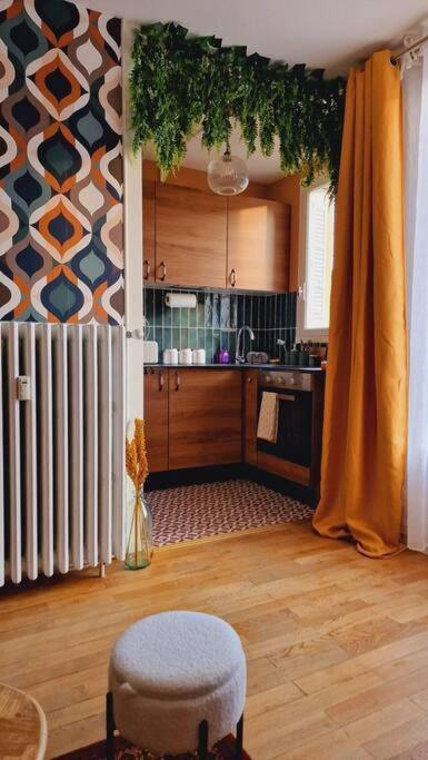 Studio 2 Pers Aux Inspirations 60S ชาลง-ซูร์-ซอน ภายนอก รูปภาพ