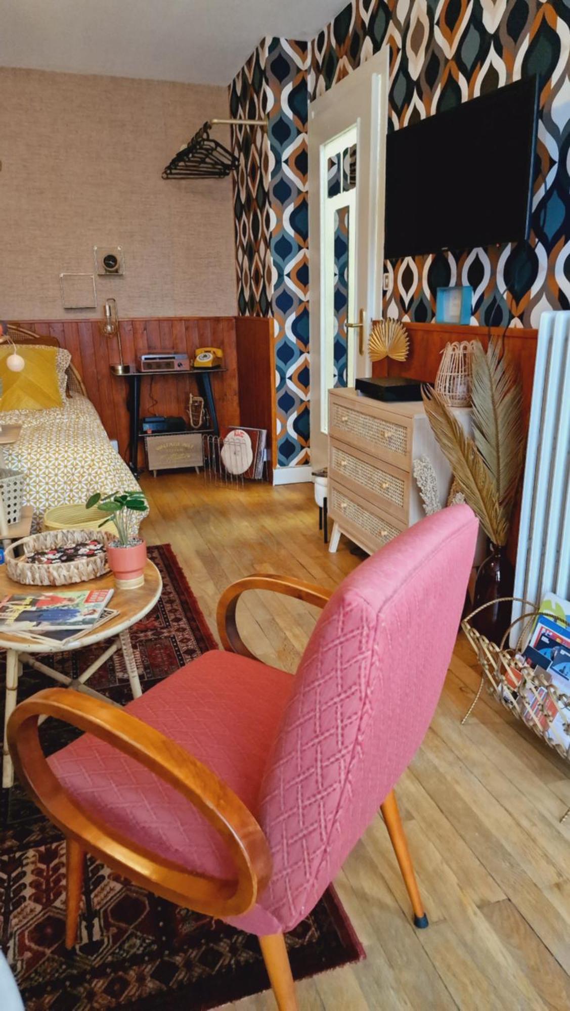 Studio 2 Pers Aux Inspirations 60S ชาลง-ซูร์-ซอน ภายนอก รูปภาพ